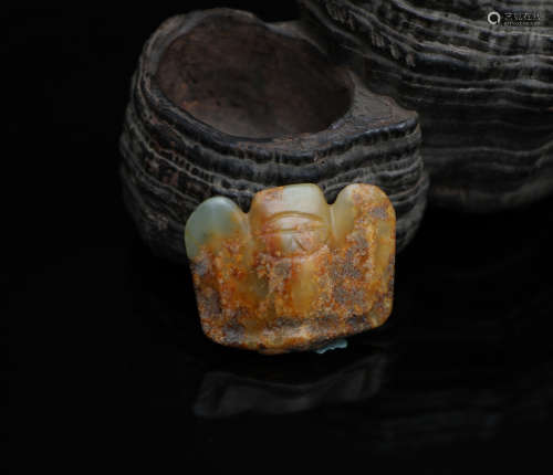 Hongshan cultural jade beast