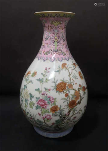 Daoguang pink color flower jade pot spring in Qing Dynasty