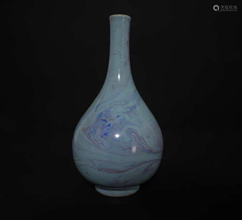 A Porcelain Pear Shaped Vase Yongzheng Period