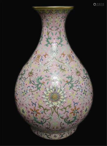Tongzhi pink flower jade pot spring bottle in Qing Dynasty