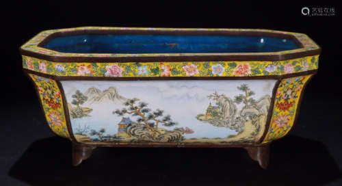 A CLOISONNE FLOWERPOT PAINTED WITH FLOWER PATTERN