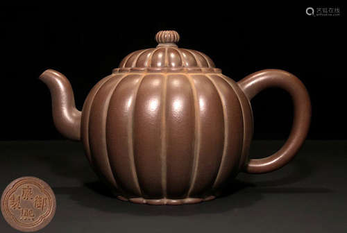 A ZISHA TEA POT SHAPED WITH LANTERN