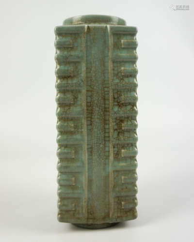 A RUYAO GREEN SQUARE VASE