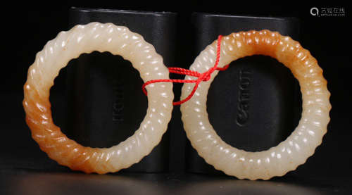 PAIR OF HETIAN JADE RING