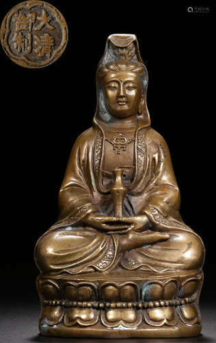 A GILT BRONZE CASTED GUANYIN BUDDHA STATUE