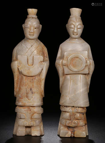 PAIR OF HETIAN JADE CARVED FIGURE STATUE