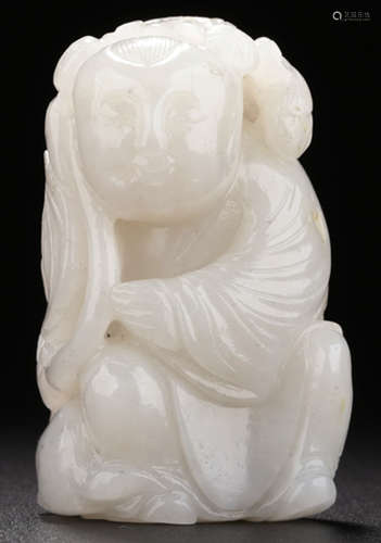 A XINJIANG HETIAN JADE CHILD SHAPE PENDANT