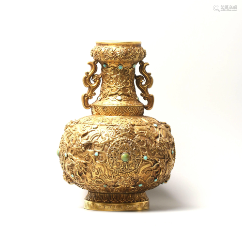 A Chinese Gem Inlaid Gild bronze Dragon Pattern D…
