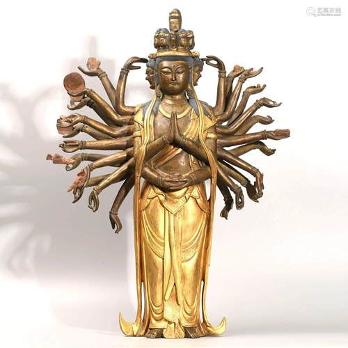 A Chinese Gild bronze Statue of Thousand-Hand Kwa…