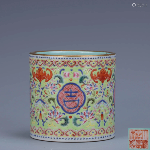 A Chinese Green ground Floral Porcelain Brush Pot