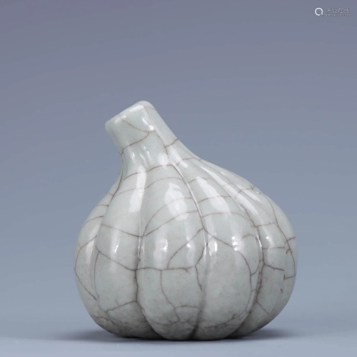 A Chinese Ge Kiln Porcelain Utensil