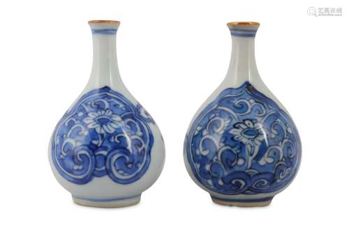 TWO CHINESE BLUE AND WHITE BOTTLE VASES.