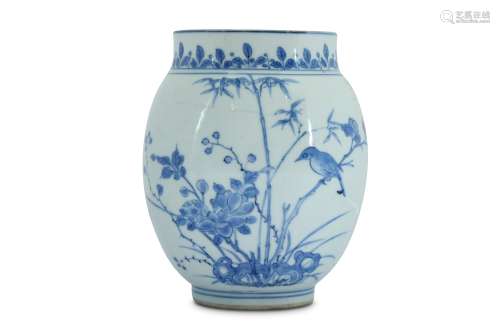 A SMALL BLUE AND WHITE 'BIRD AND FLOWER' JAR.