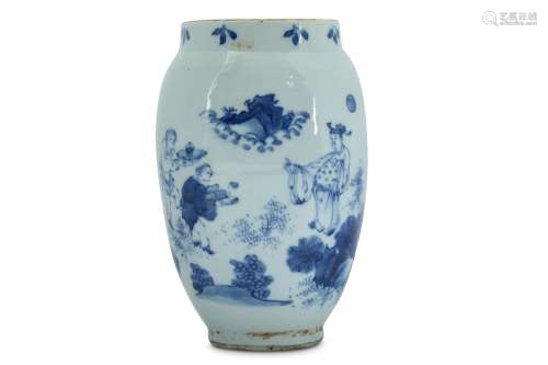 A CHINESE BLUE AND WHITE JAR.