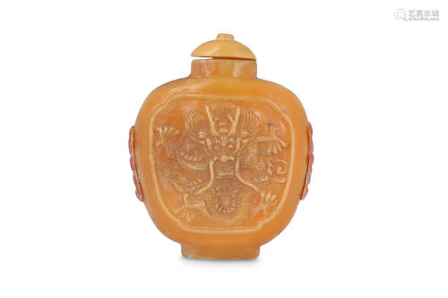 A CHINESE HORNBILL 'DRAGON' SNUFF BOTTLE.