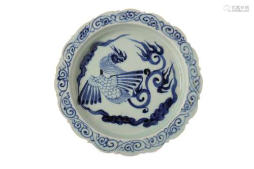 A CHINESE BLUE AND WHITE YUAN-STYLE 'PHOENIX' DISH.