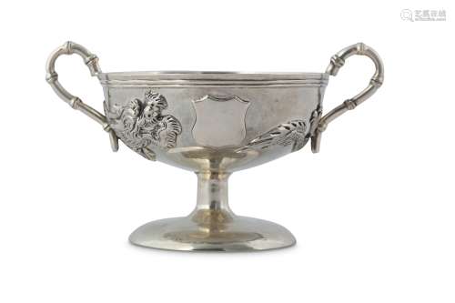 A CHINESE SILVER 'DRAGON' HANDLED GOBLET.