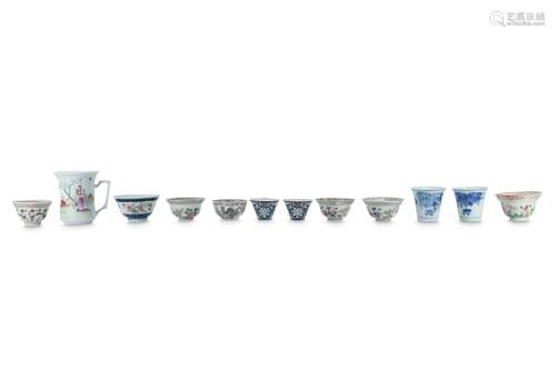 A SMALL COLLECTION OF CHINESE CUPS.