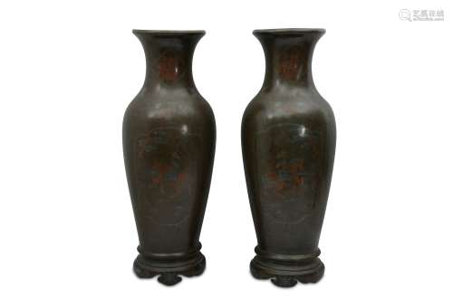 A PAIR OF LARGE VIETNAMESE SILVER AND COPPER-INLAID BRONZE VASES.
