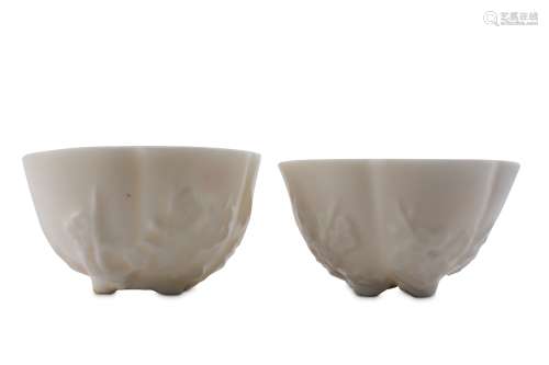 A PAIR OF CHINESE BLANC-DE-CHINE 'PRUNUS BLOSSOM' CUPS.