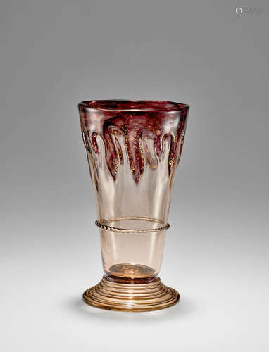 Salviati & C. (founded 1877); attributed to Roemer circa 1890 blown and applied glass decorated with gold leaf height 7in (18cm); diameter 3 3/4in (9.5cm)