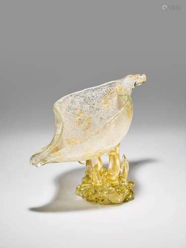 Ercole Barovier (1889-1974) Rugiadoso Centerpiece circa 1940 for Barovier, Toso & Co., blown glass applied with gold leaf height 10in (25.5cm); width 14in (35.5cm)