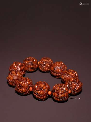 A Chinese Walnut Bracelet