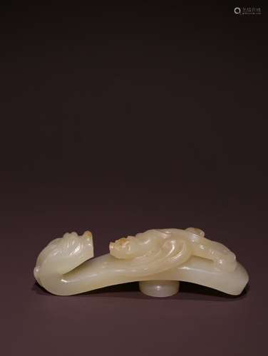 A Chinese Hetian Jade Dragon Carving Belt Buckle