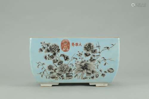 A Chinese Porcelain Blue Glazed Ink-Colored Floral Pattern Bonsai