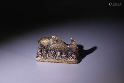 A Chinese Bronze Fish Shaped Seal