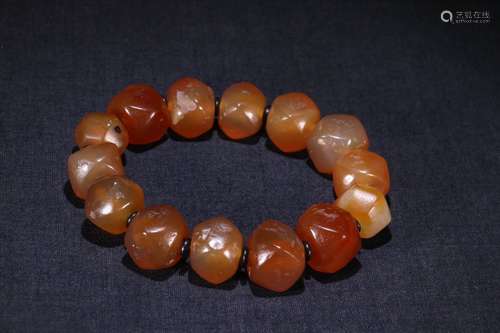 A Chinese Agate Bracelet