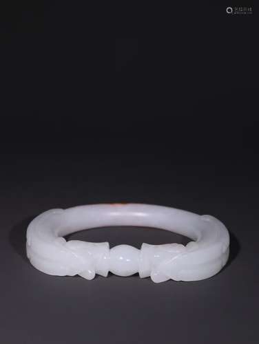 A Chinese Hetian Jade Bangle