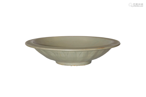 Chinese Longquan Celadon Plate, Song