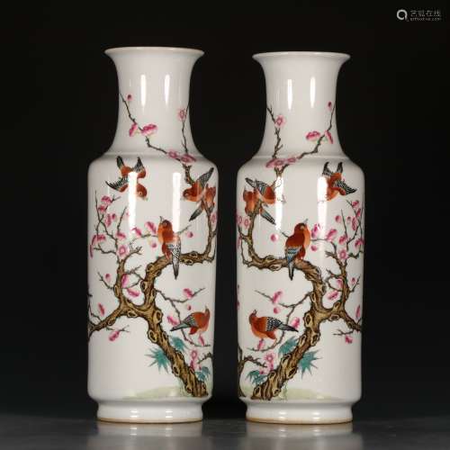 a pair of chinese porcelain vases,qing guangxu period