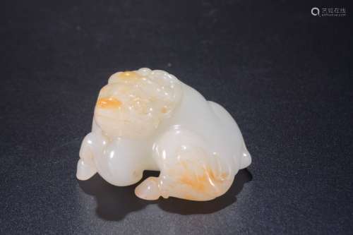 a chinese old collection hetian jade beast ornament