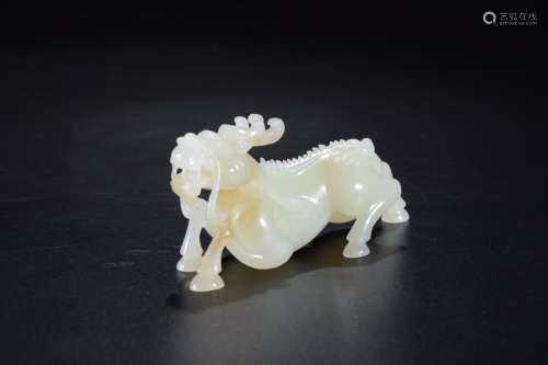 a chinese old collection hetian jade beast ornament