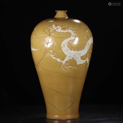 a chinese tea-dust glazed porcelain meiping,yuan dynasty