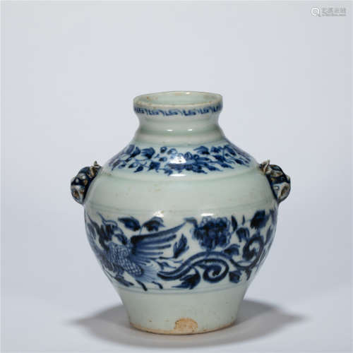 CHINESE BLUE AND WHITE PORCELAIN JARS WITH DOUBLE HANDLE