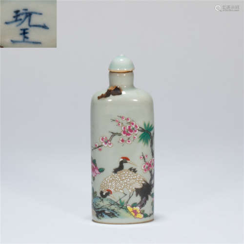 CHINESE SNUFF BOTTLES WITH BIRDS AND FLOWERS