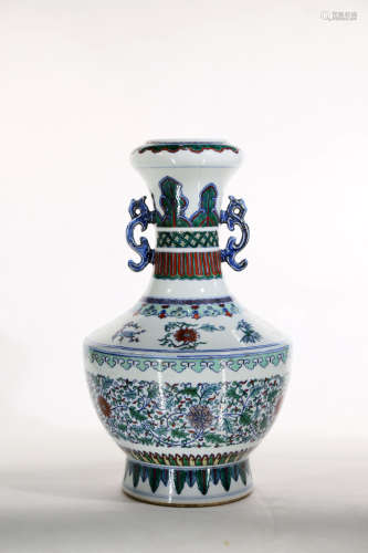 Chinese Dou Cai Flower Pattern Porcelain Bottle