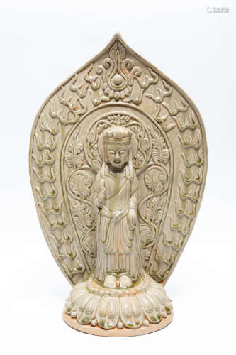 Chinese Early Period Rare Celadon Buddha Statue