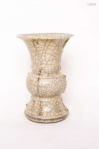 Chinese Ge Kiln Porcelain Vessel
