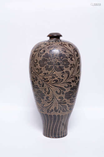 Chinese Exquisite Black Glazed Porcelain Bottle