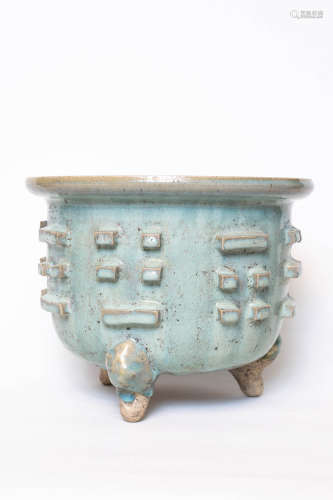 Chinese Exquisite Jun Kiln Tripod Porcelain Furnace
