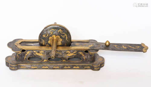 Chinese Early Period Bronze Gold Gilded Medicine Mill