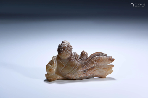 A CHINESE JADE CARVED ORNAMENT