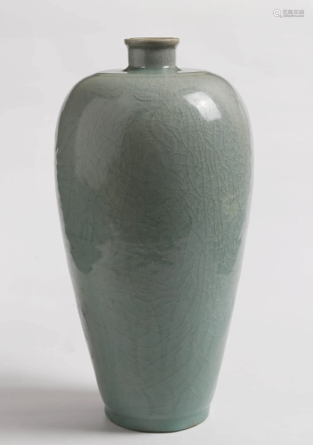 A CHINESE LONGQUAN PORCELAIN PLU…