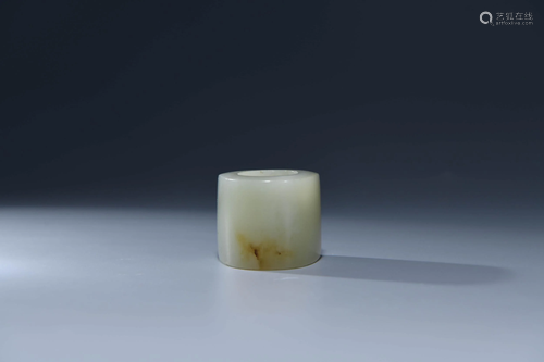 A CHINESE WHITE JADE FINGERSTALL