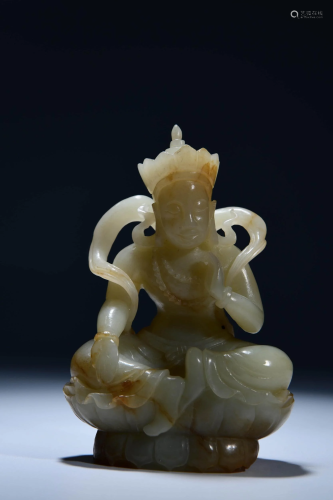 A CHINESE JADE CARVED BUDDHA STATUE