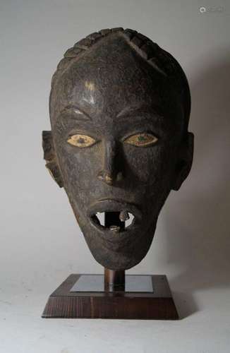 Afrika Maske, in Nigeria Yoruba StilH. 34 cm, B. 2…